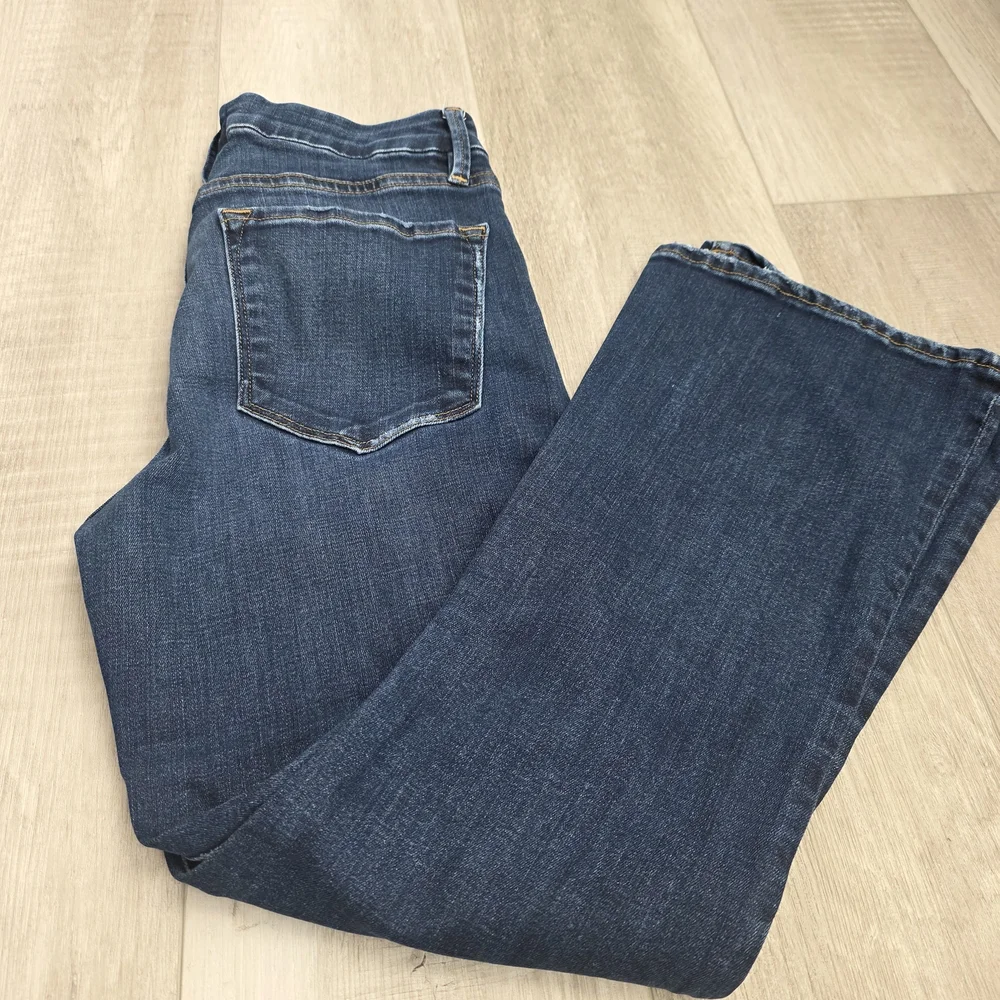 FRAME Le Crop Mini Boot Jeans Size 27 Dark Wash High Rise Flare Denim - Picture 13 of 16